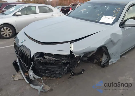 2024 BMW I7 xDrive60 z USA, uszkodzony, nr VIN WBY53EJ05RCP80709